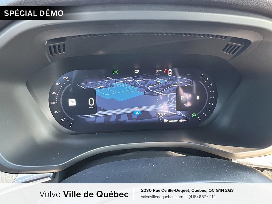 2026 Volvo XC60 Plus Dark Theme-10