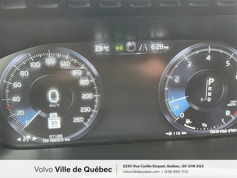 2021 Volvo XC90 Momentum-15