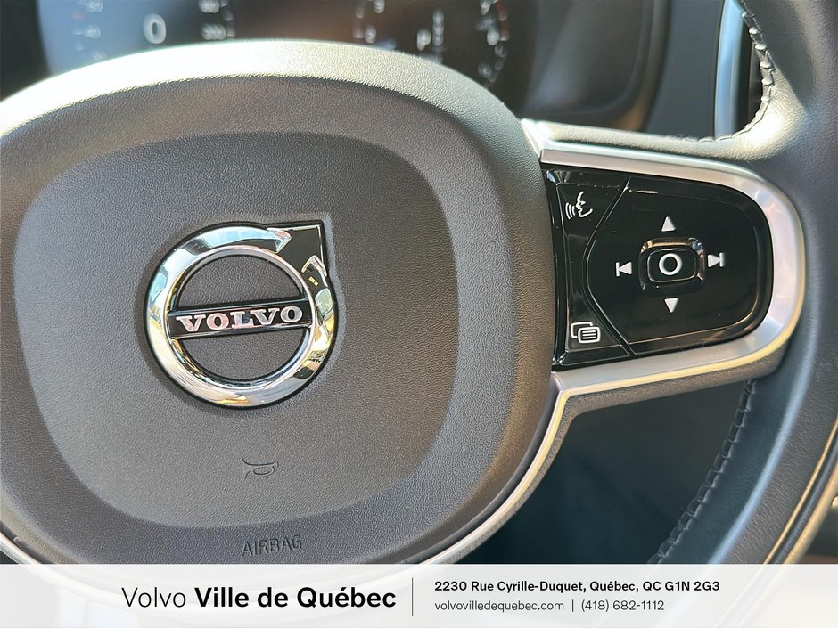 2021 Volvo XC90 T8 Inscription-13