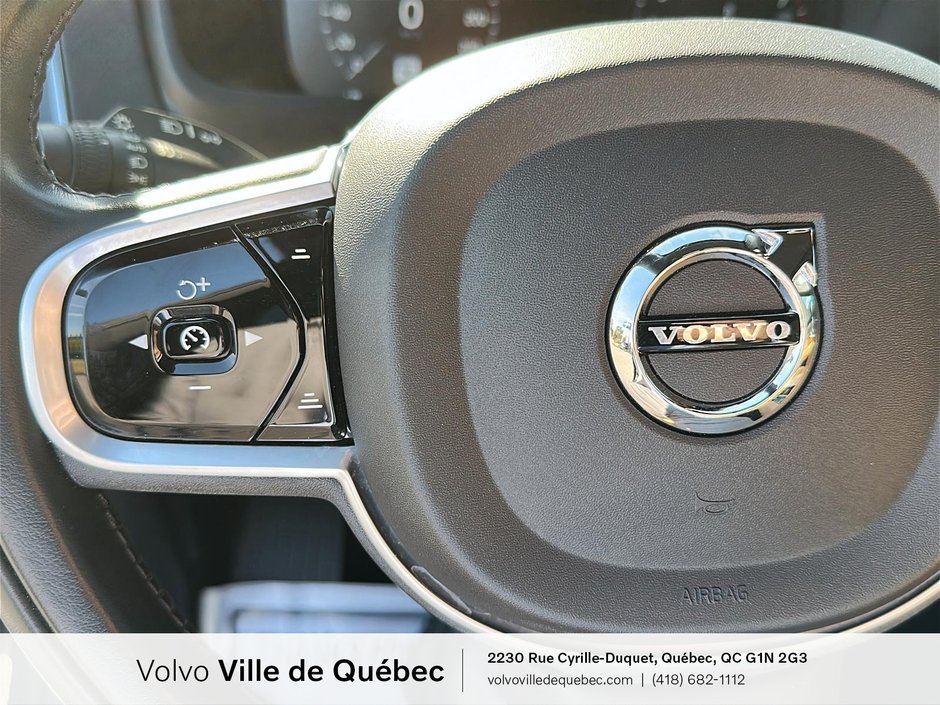 2021 Volvo XC90 T8 Inscription-12