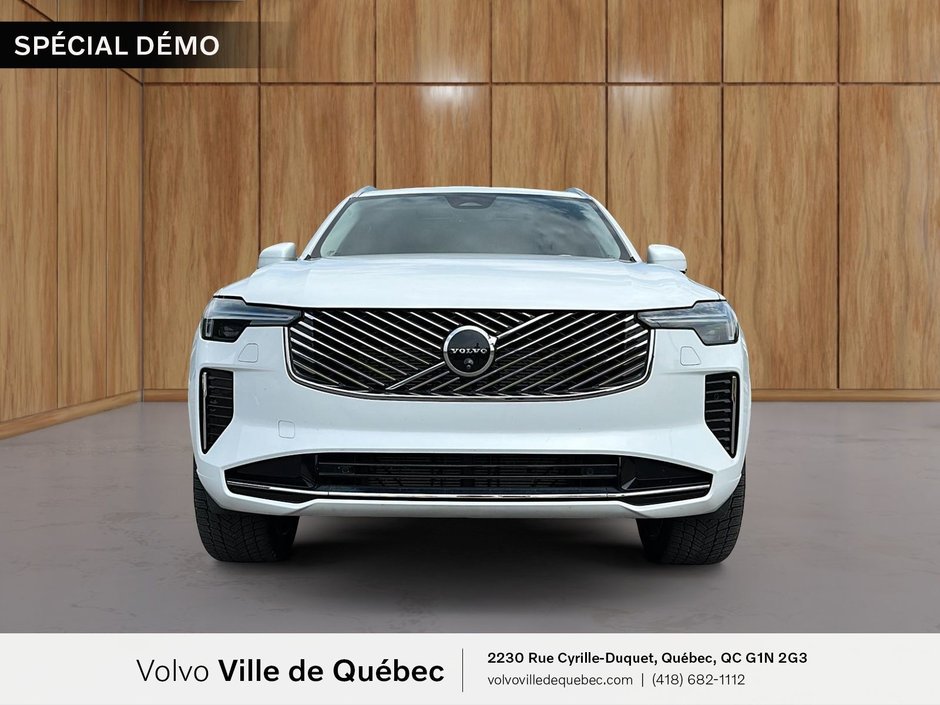 Volvo XC90 Ultra Bright Theme 2026-2
