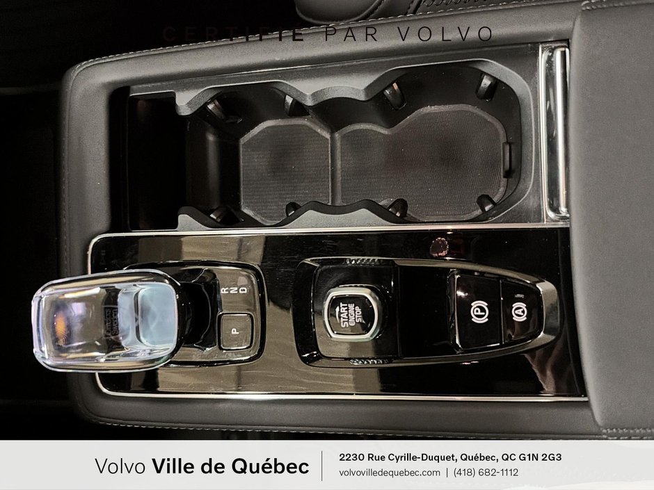 2026 Volvo XC90 Plus Dark Theme-18