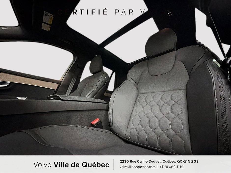 2026 Volvo XC90 Plus Dark Theme-1