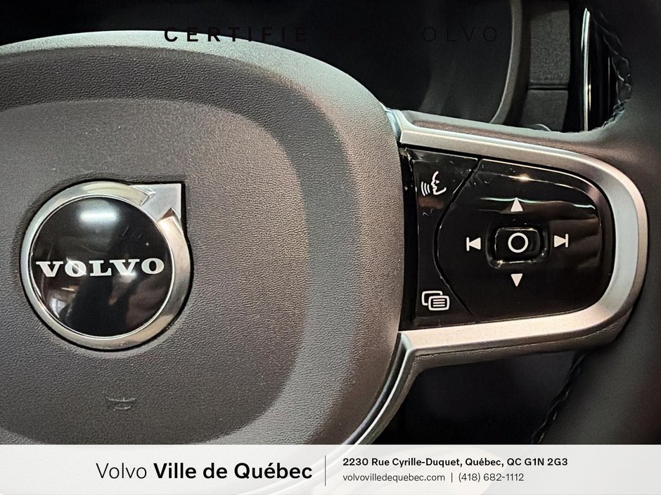 2026 Volvo XC90 Plus Dark Theme-12