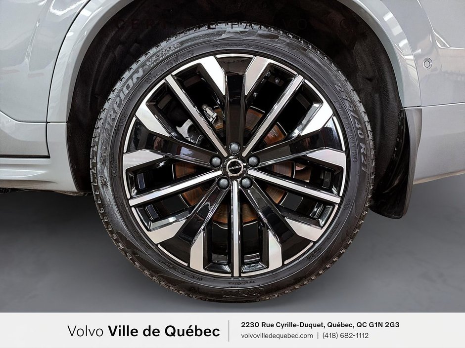 2026 Volvo XC90 Plus Dark Theme-6