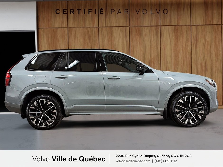 2026 Volvo XC90 Plus Dark Theme-3