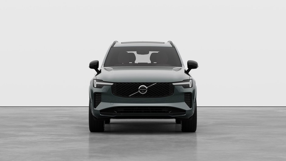 2027 Volvo XC90 Plus 7-Seater (Dark Theme)-4