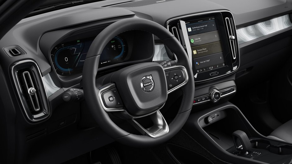 Volvo EC40 Ultra 2025-11