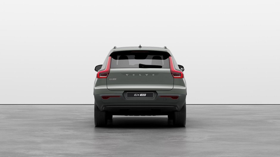 Volvo EX40 Plus 2025-3