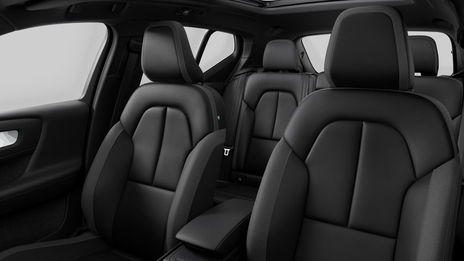 Volvo EX40 Plus 2025-9