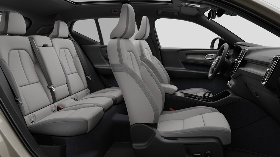 2026 Volvo EX40 Plus-12