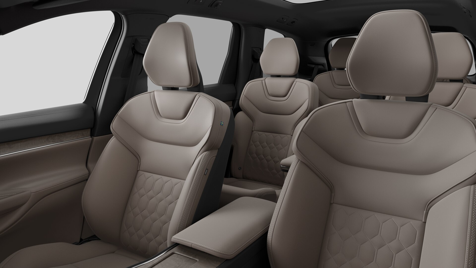 Volvo EX90 Ultra 2025-11