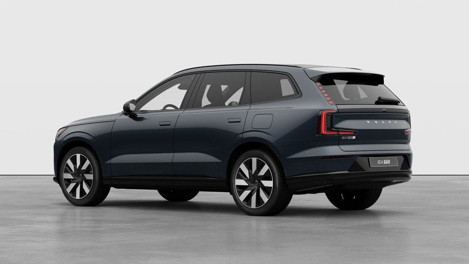 Volvo EX90 Ultra 2025-1