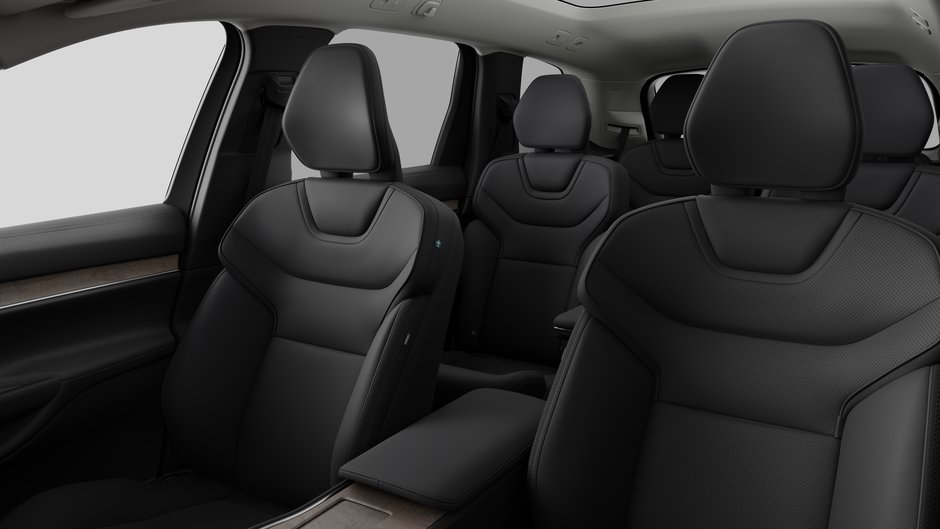Volvo EX90 Ultra 2025-11
