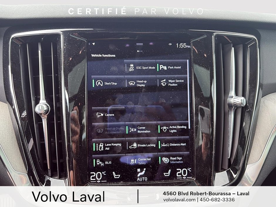 Volvo V60 Cross Country MOMENTUM 2022-33