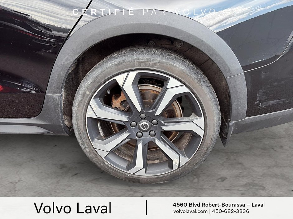 Volvo V60 Cross Country MOMENTUM 2022-7