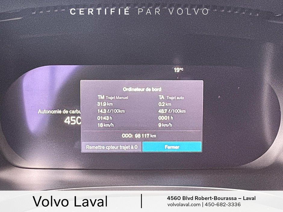 2022 Volvo V90 Cross Country-10