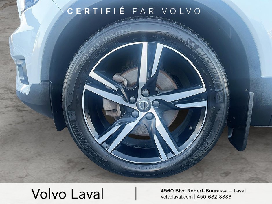 2022 Volvo XC40 R-Design-3