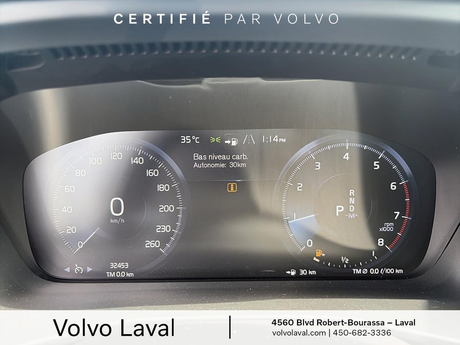 Volvo XC40 R-Design 2022-13