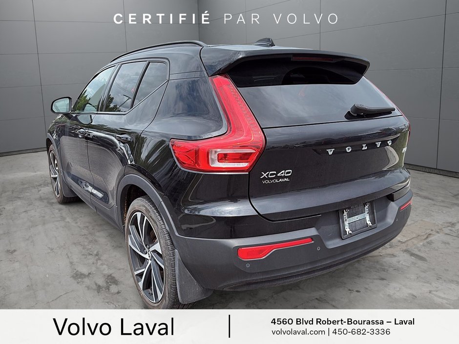 Volvo XC40 R-Design 2022-6