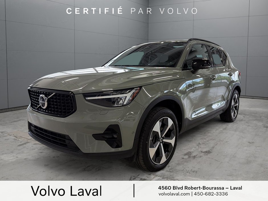Volvo XC40 Plus Dark Theme 2024-0
