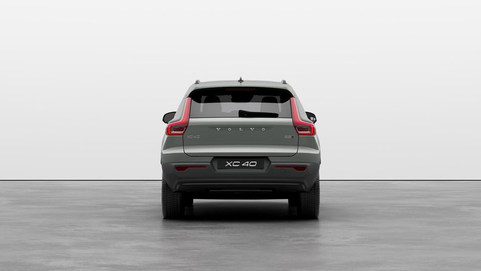 Volvo XC40 Ultra Dark Theme 2025-3