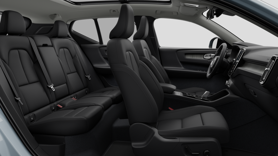 2026 Volvo XC40 Plus Dark Theme-12