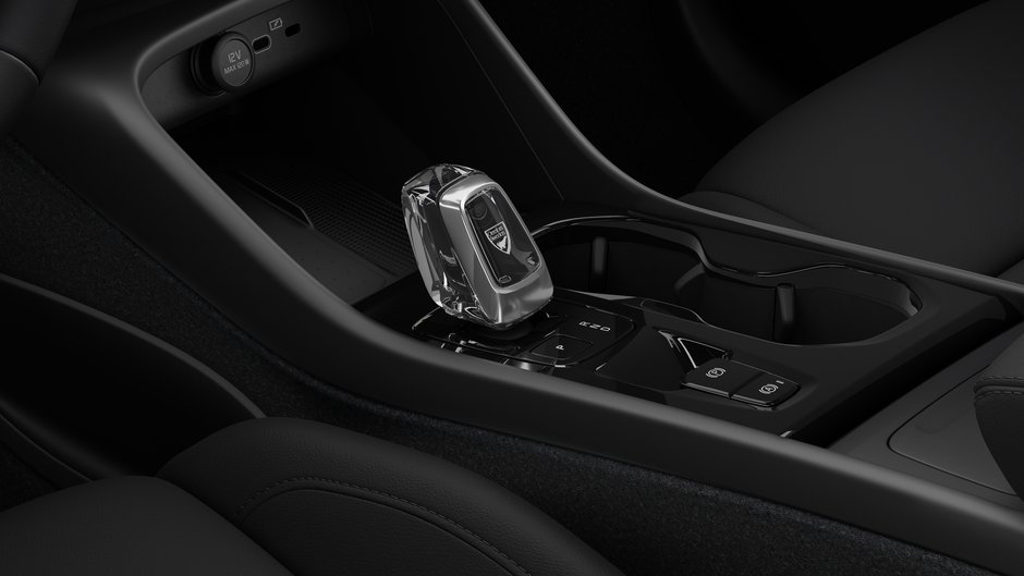 Volvo XC40 Plus Dark Theme 2026-10