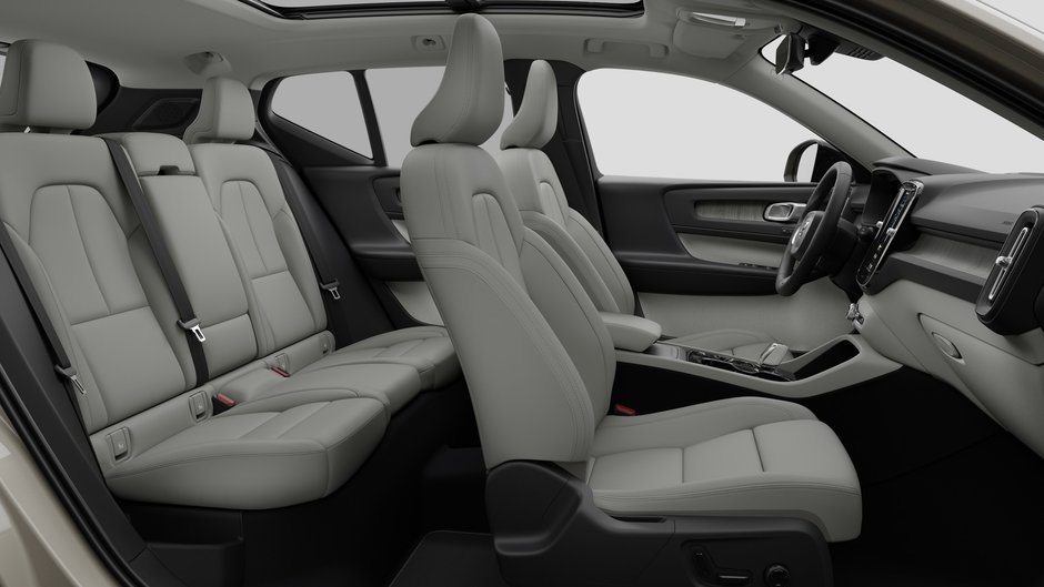 2026 Volvo XC40 Ultra Dark Theme-12