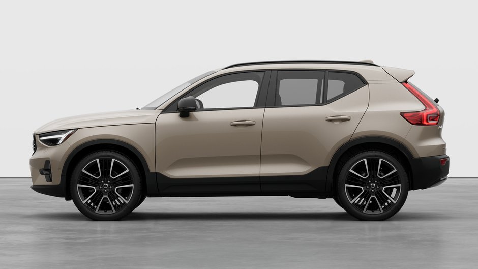 2026 Volvo XC40 Ultra Dark Theme-7