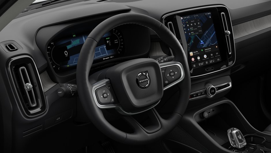 Volvo XC40 Plus (Dark Theme) 2026-13