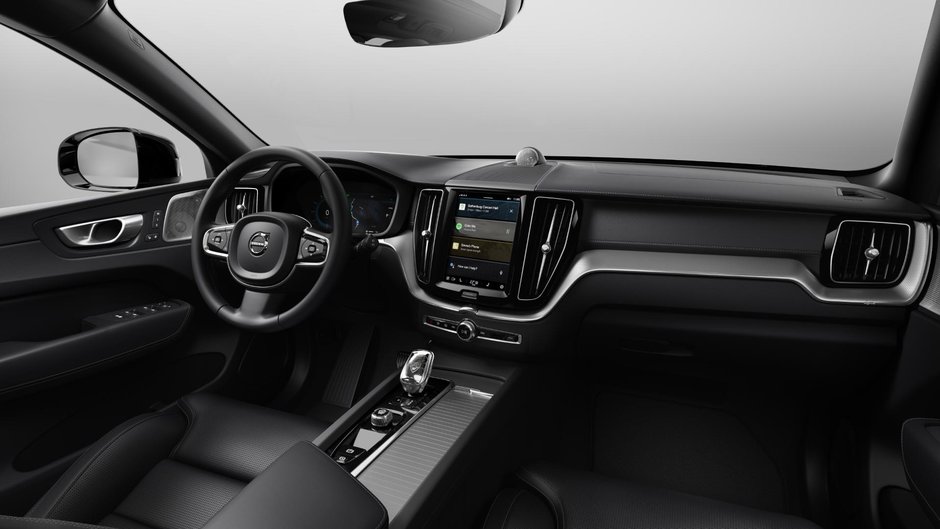 2025 Volvo XC60 Plug-In Hybrid Ultra Black Edition-7