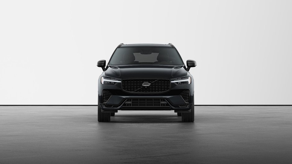 2025 Volvo XC60 Plug-In Hybrid Ultra Black Edition-2