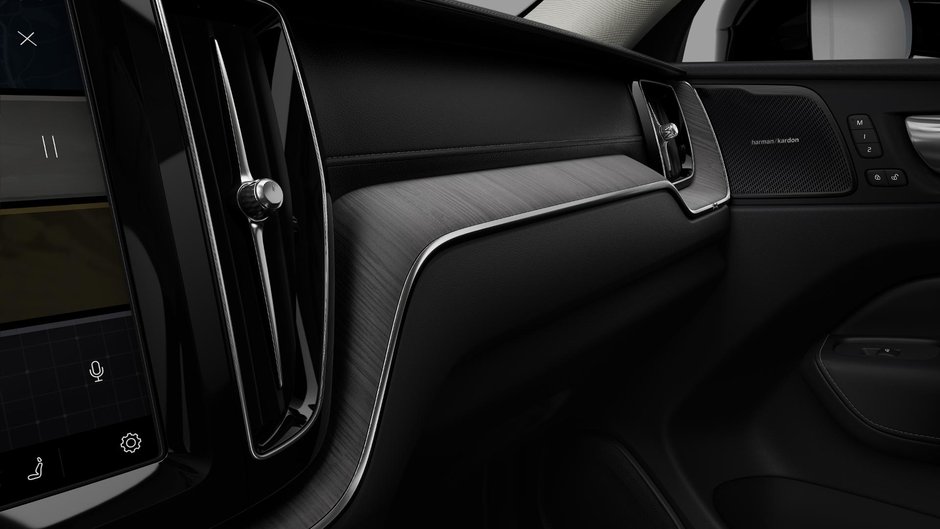 2025 Volvo XC60 Plug-in hybrid Ultra-6