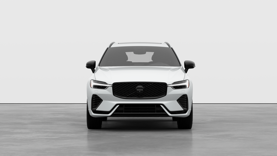 2026 Volvo XC60 Plug-in Hybrid Ultra Black Edition-4