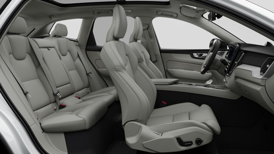 2027 Volvo XC60 Plug-in hybrid Ultra (Dark Theme)-12
