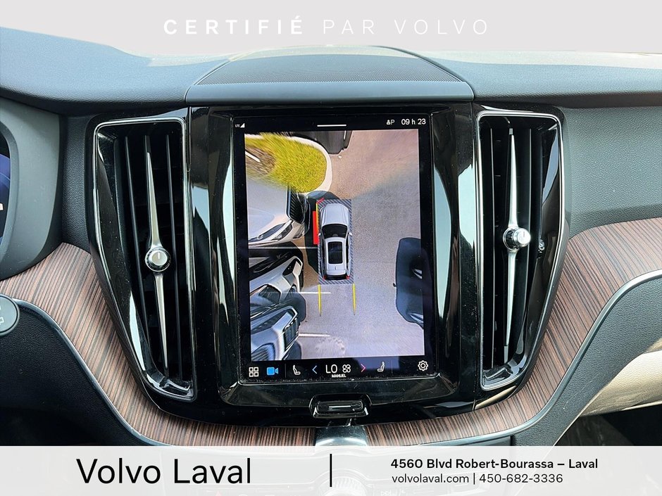 2023 Volvo XC60 Plus Dark Theme-15