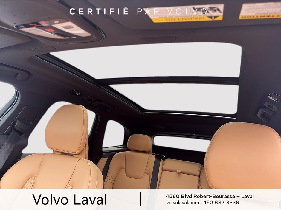 Volvo XC60 Ultimate Dark Theme 2023-15