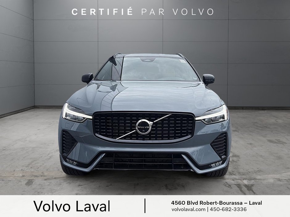 Volvo XC60 Ultimate Dark Theme 2023-1