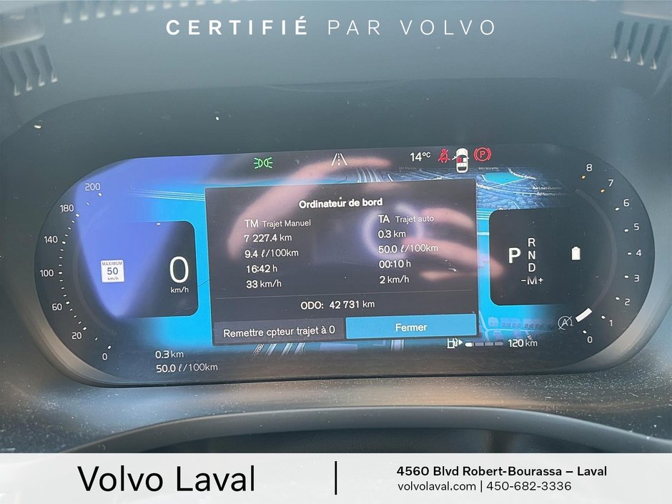 Volvo XC60 Plus Bright Theme 2023-10