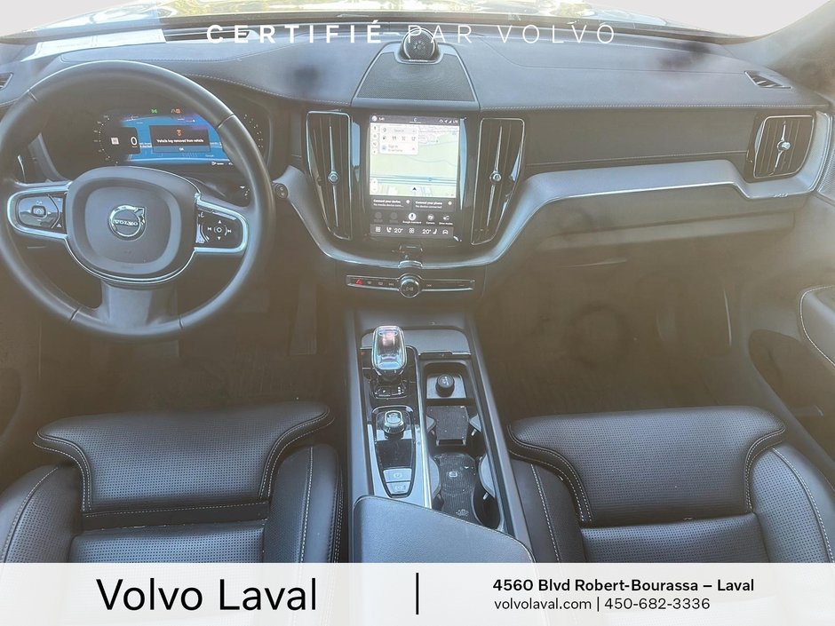 Volvo XC60 Ultimate Black Edition 2024-7