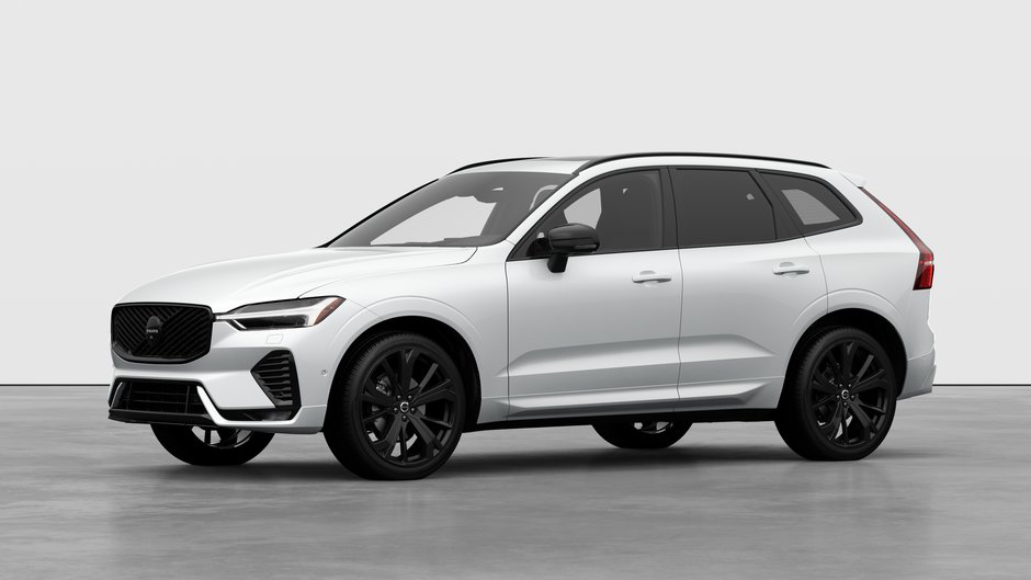 Volvo XC60 Ultra Black Edition 2026 à Laval, Québec