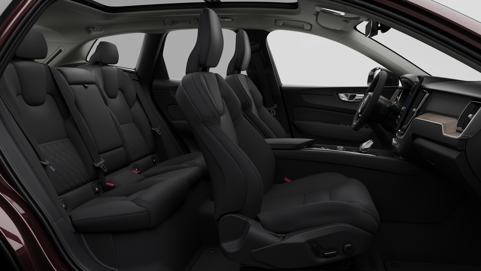 Volvo XC60 Plus Dark Theme 2026-12