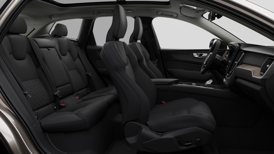 Volvo XC60 Plus Dark Theme 2026-12