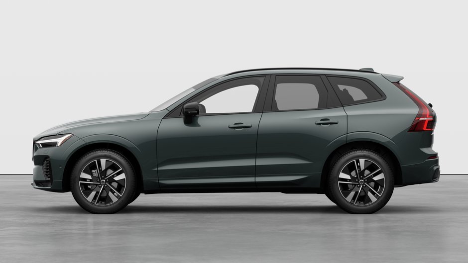 Volvo XC60 Plus Dark Theme 2026-7