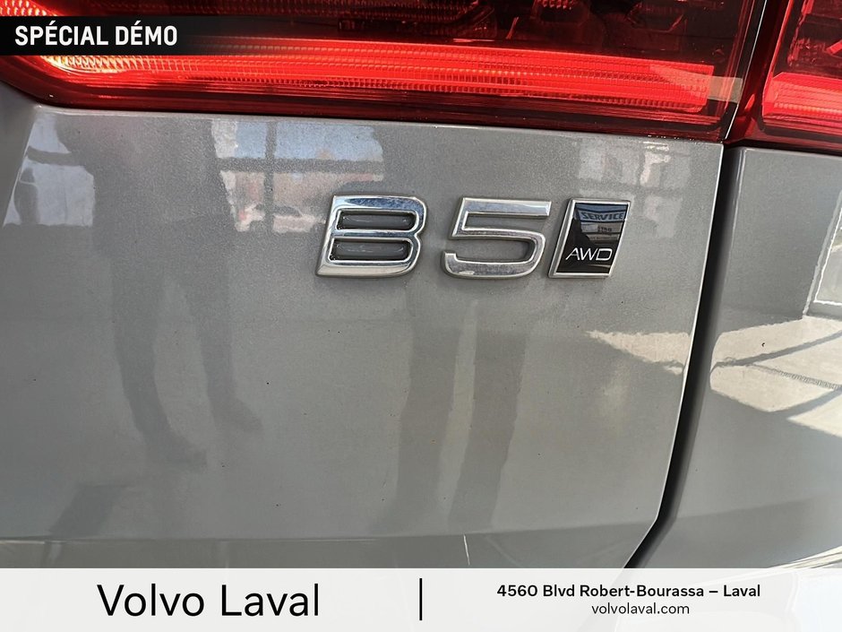 Volvo XC60 Plus Dark Theme 2026-14