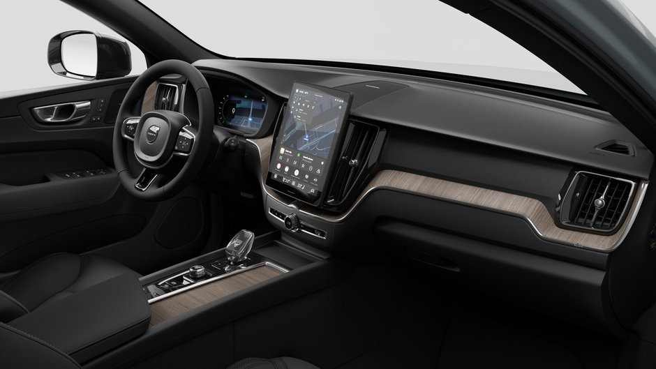 Volvo XC60 Plus (Dark Theme) 2027-9