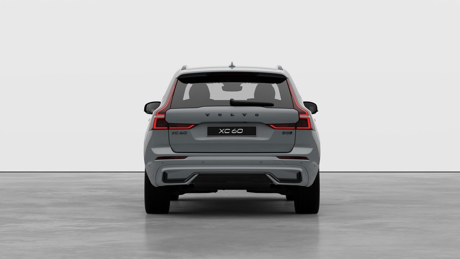 Volvo XC60 Plus Black Edition 2027-5