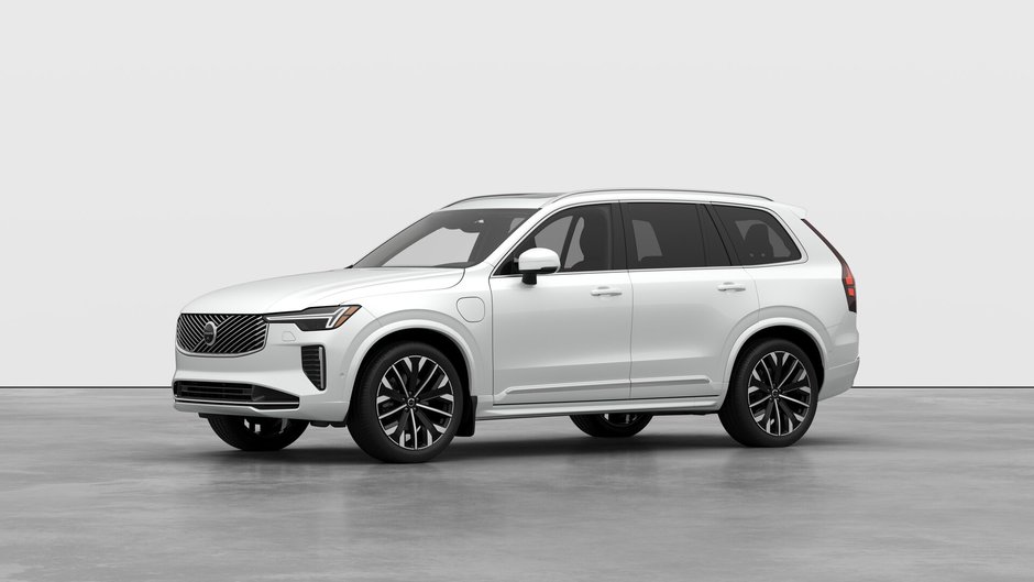 Volvo XC90 PLUG-IN HYBRID Plus Bright Theme 2025 à Laval, Québec