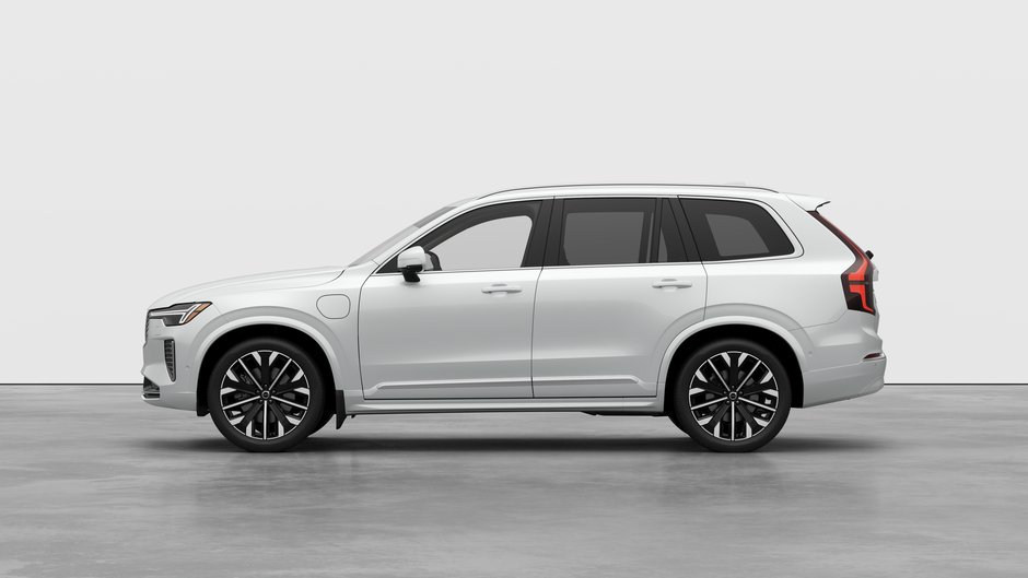 Volvo XC90 Plug-In Hybrid Plus Bright Theme 2025-7